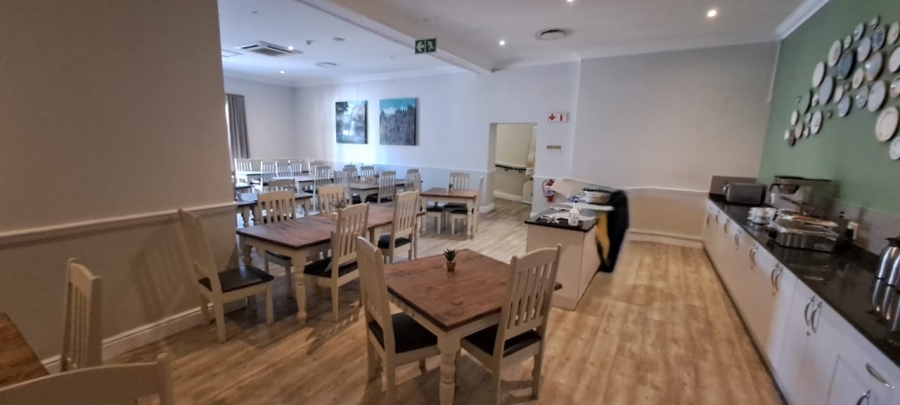 1 Bedroom Property for Sale in Zevenwacht Retirement Village Western Cape